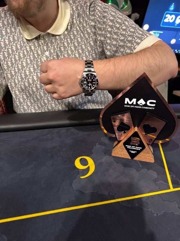 MASK OFF POKER